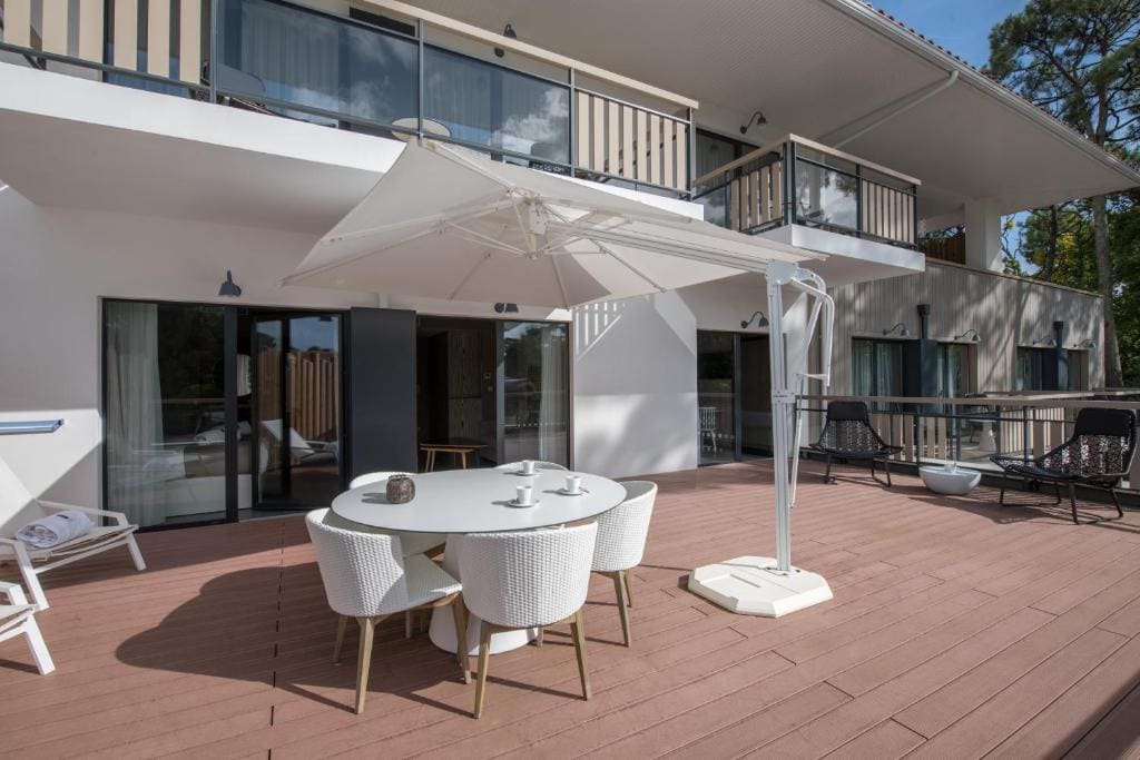 Deluxe Suite room - Image 1