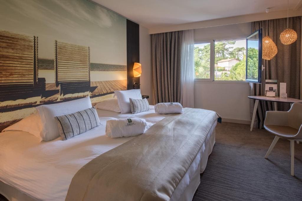 Standard Twin Room room - Image 1