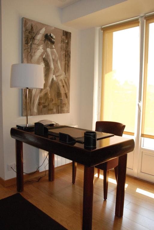 Deluxe Double King Room room - Image 1