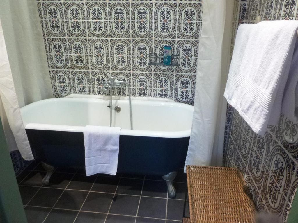 Suite room - Image 2