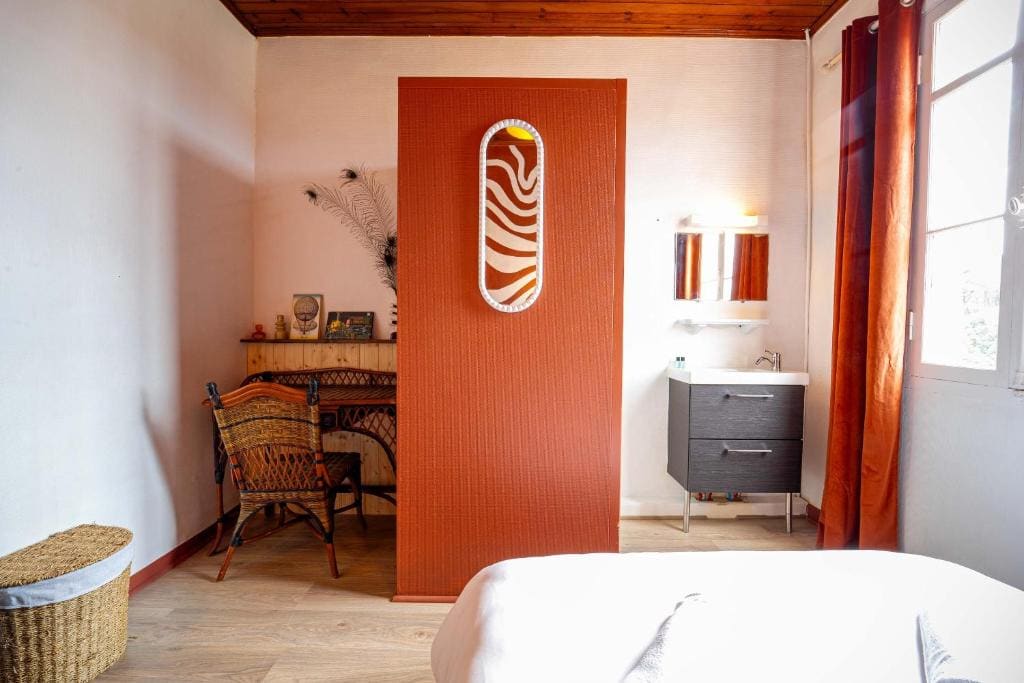 Budget Double Room room - Image 3