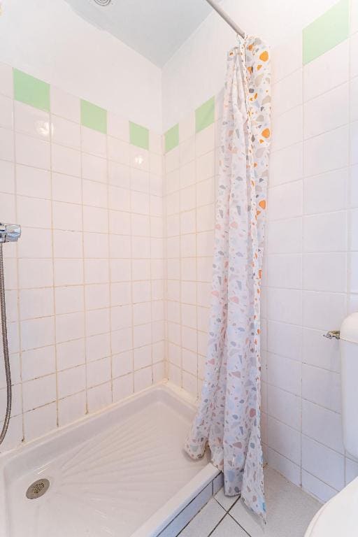 Basic Triple Room room - Image 3