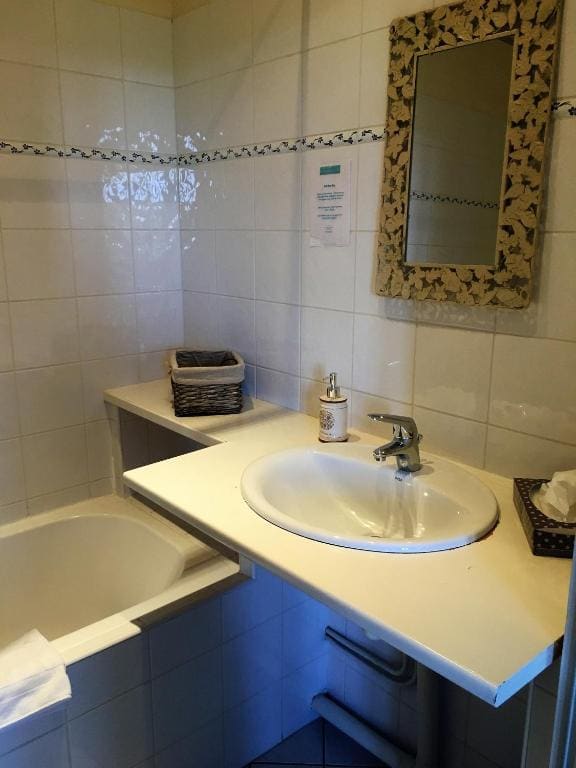 Blue Double Room room - Image 2