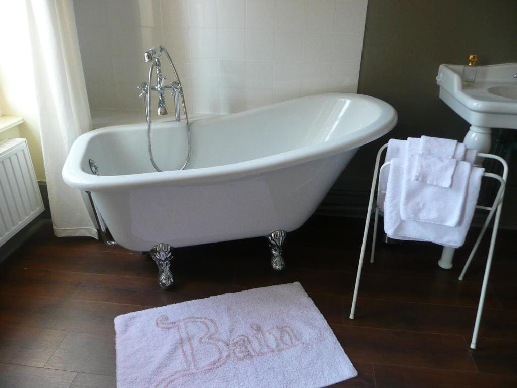 Double or Twin Room room - Image 2