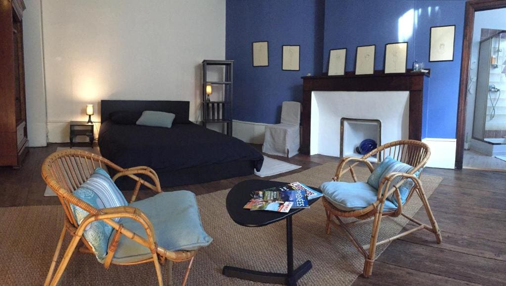 Double Room with Private Bathroom room - Image 2