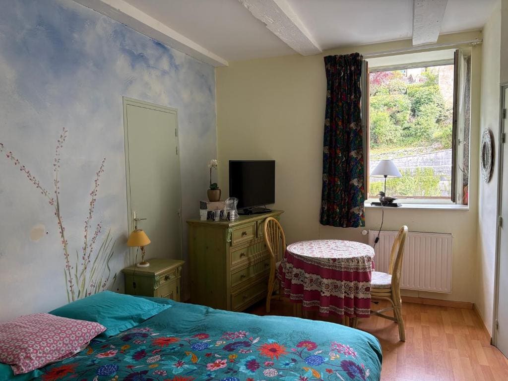Deluxe Double or Twin Room room - Image 1