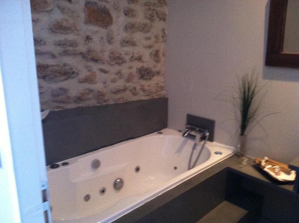 Comfort Double Room with Balneo room - Image 2