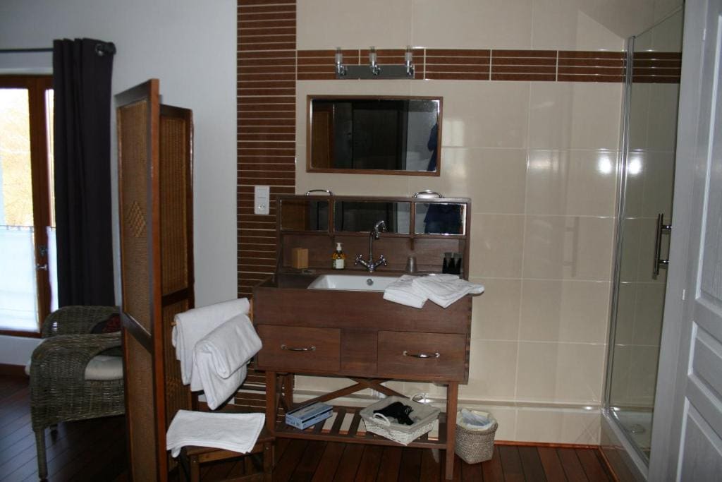 Double Room with Garden View room - Image 1