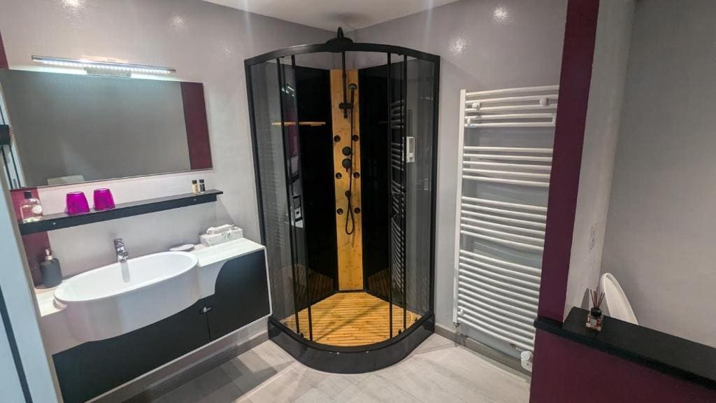 Deluxe Double Room room - Image 1