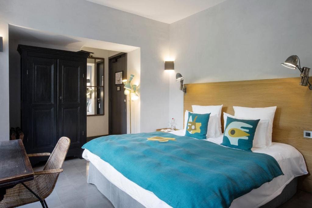 Deluxe Double Room with Balcony room - Image 1