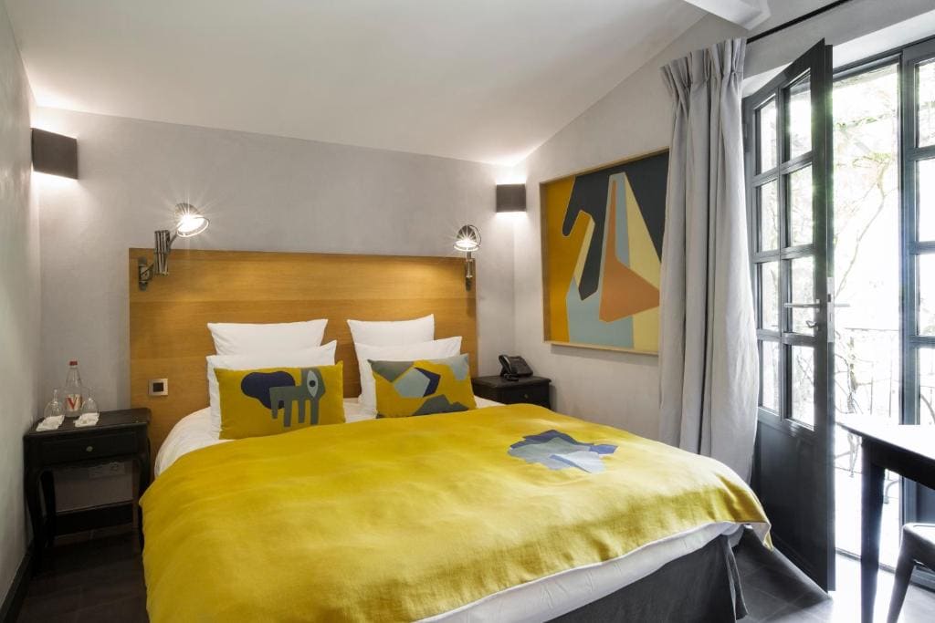 Deluxe Double Room with Balcony room - Image 3