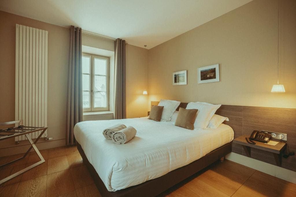 Deluxe Double Room room - Image 2
