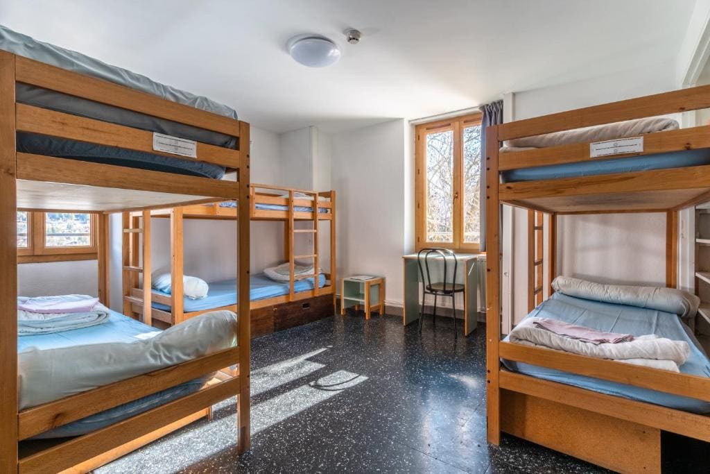 Bed in 6-Bed Male Dormitory with Ensuite Bathroom room - Image 2