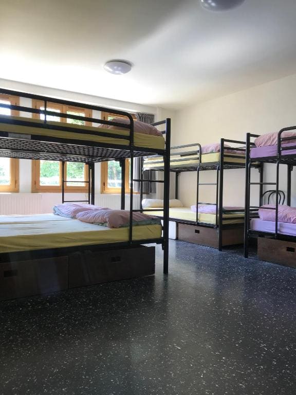 Bed in 8-Bed Female Dormitory with Ensuite Bathroom room - Image 2