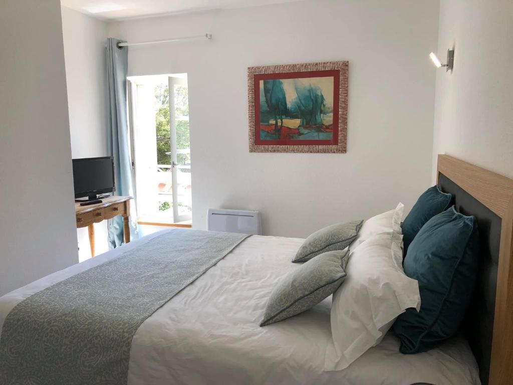 Comfort Triple Room room - Image 2