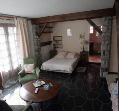 Family Room room - Image 1