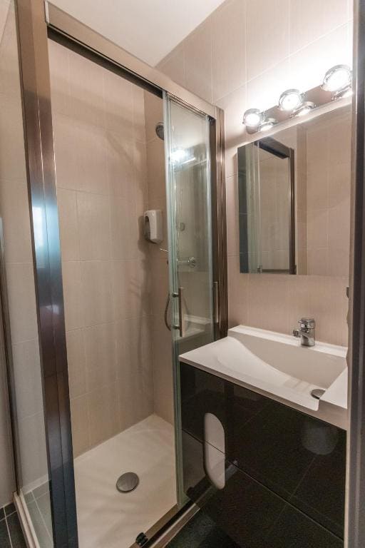 Standard Double Room room - Image 3