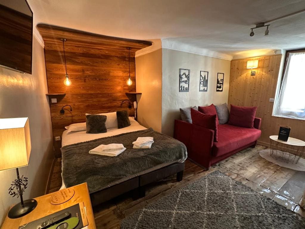 Superior Double Room room - Image 3