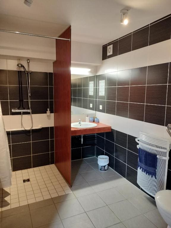 Double Room - Disability Access room - Image 3