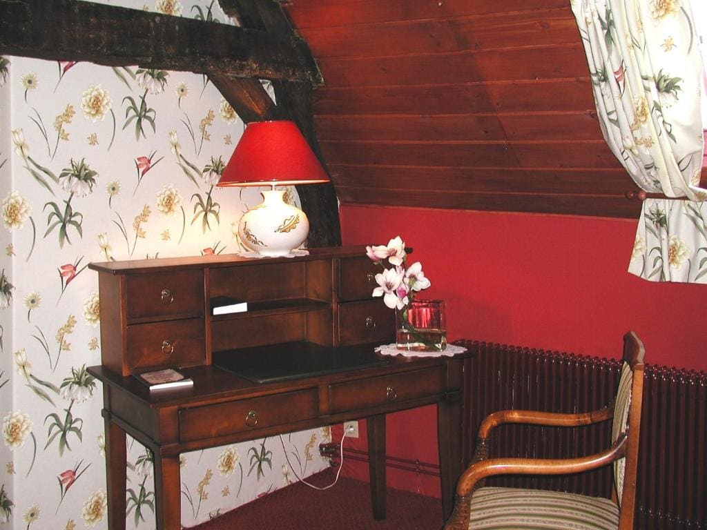 Charm Double Room room - Image 2
