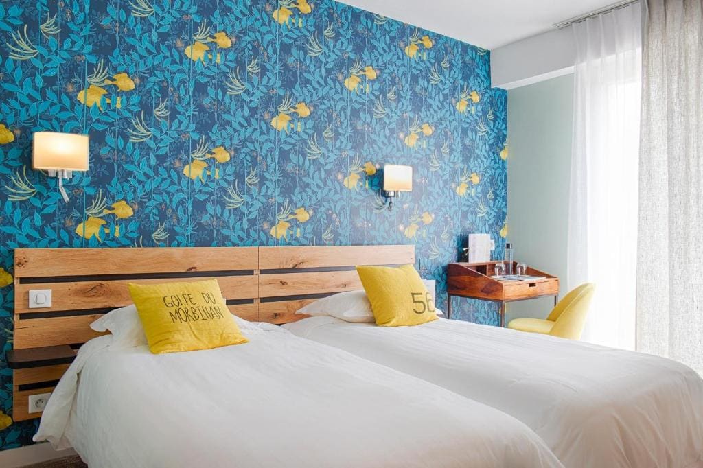 Standard Twin Room with Garden View room - Image 1