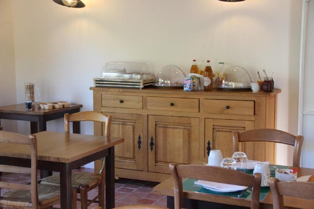 Lilas Double Room room - Image 1