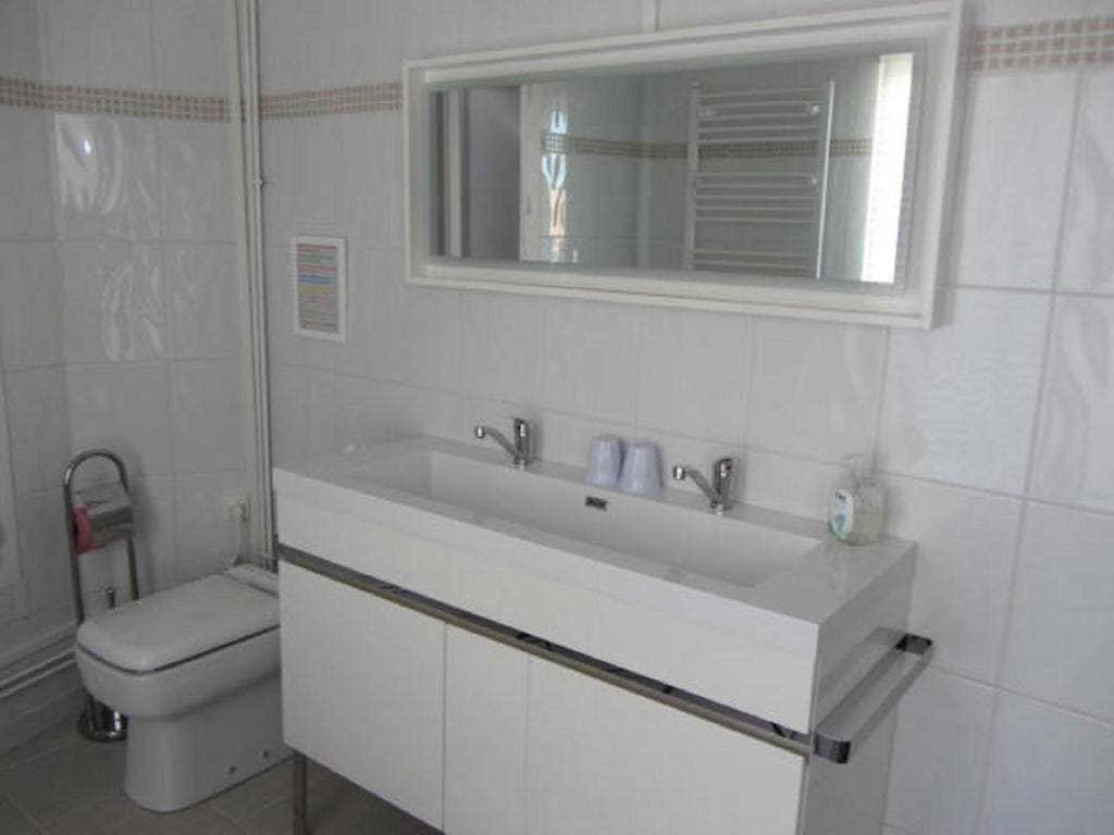 Suite with Garden View room - Image 3