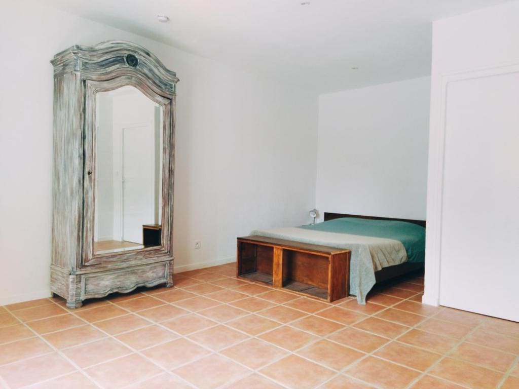 Double Room with Garden View room - Image 2