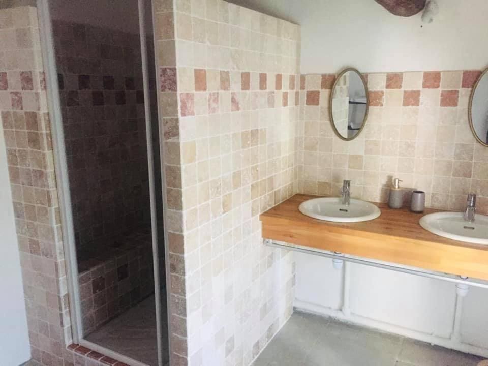 Double Room with Private Bathroom room - Image 1