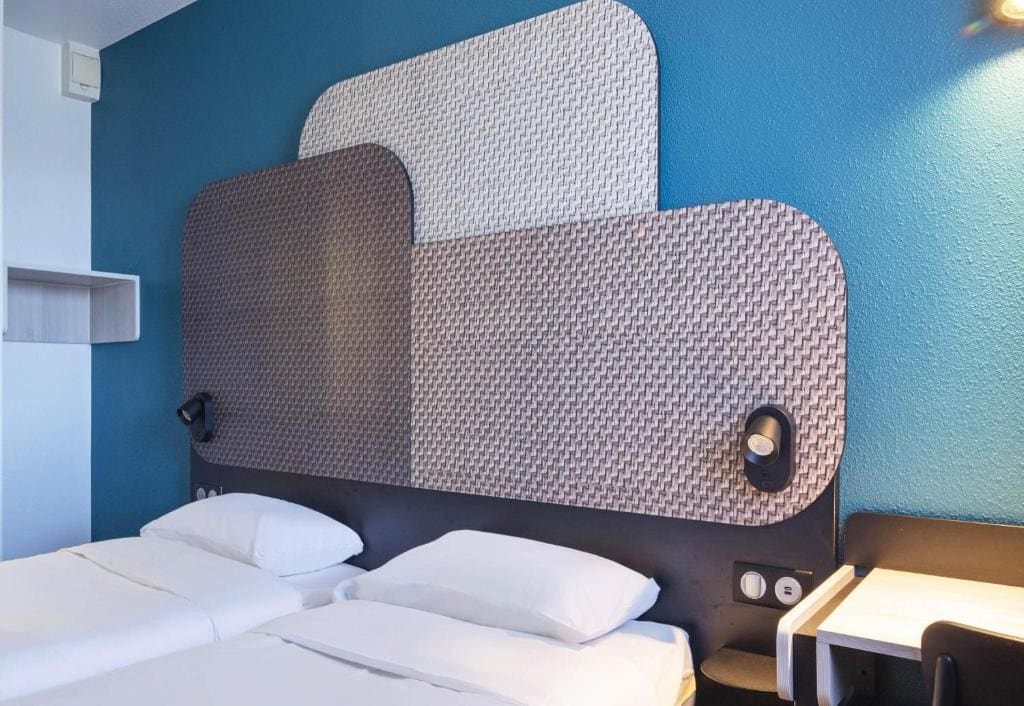 Classic Quadruple Room room - Image 1