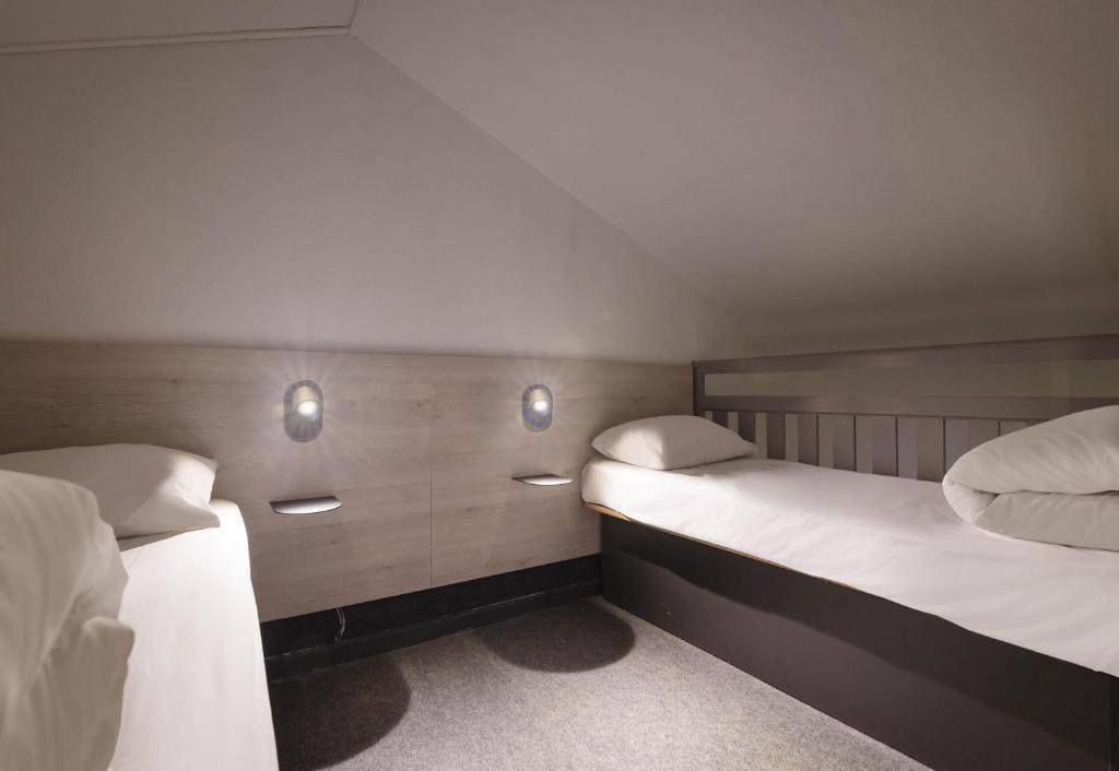 Quadruple Room room - Image 1