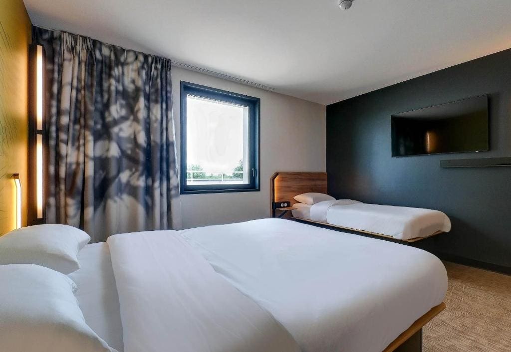 Quadruple Room room - Image 1