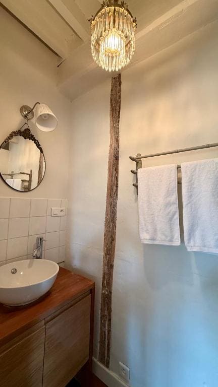 Double Room with Private Bathroom room - Image 3