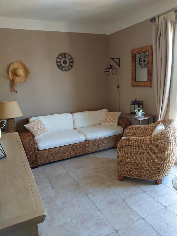 Double Room with Mountain View room - Image 2