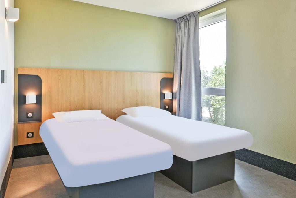 Twin Room room - Image 2