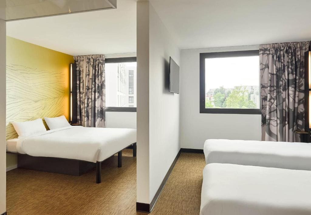 Quadruple Room room - Image 1