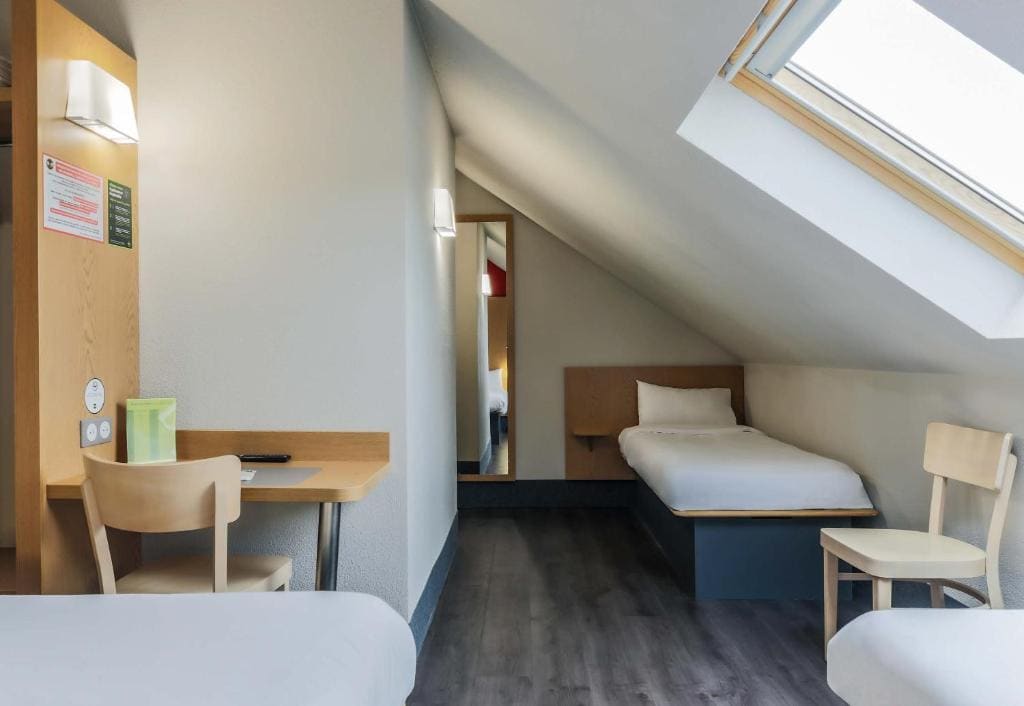 Quadruple Room room - Image 3