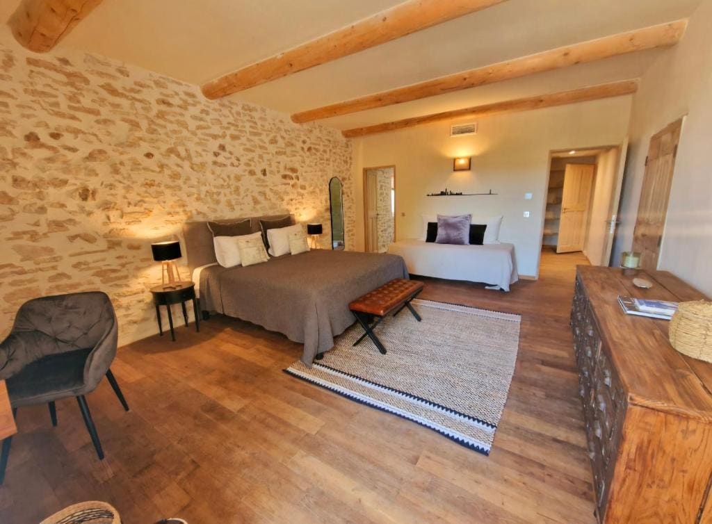 Deluxe Room room - Image 1