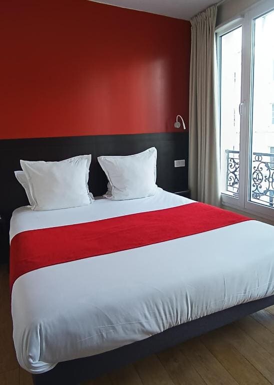 Standard Double Room room - Image 2