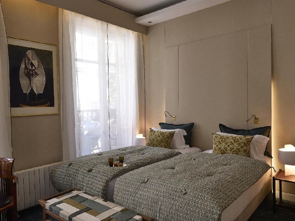 Deluxe Double Room with Balcony room - Image 2