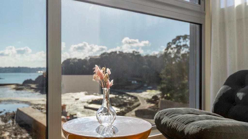 Classic room with balcony - Sea view room - Image 3