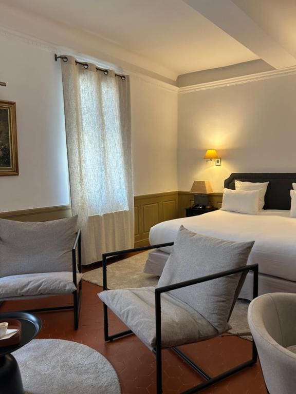 Superior Double or Twin Room room - Image 2