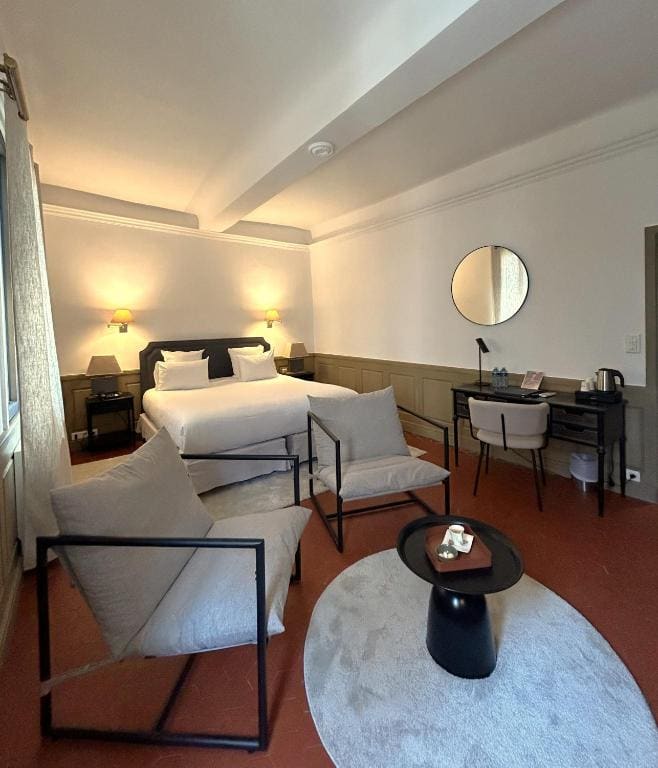 Superior Double or Twin Room room - Image 3