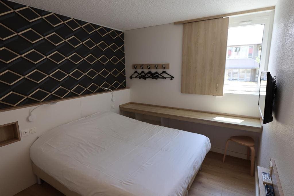 Superior Single Room room - Image 1