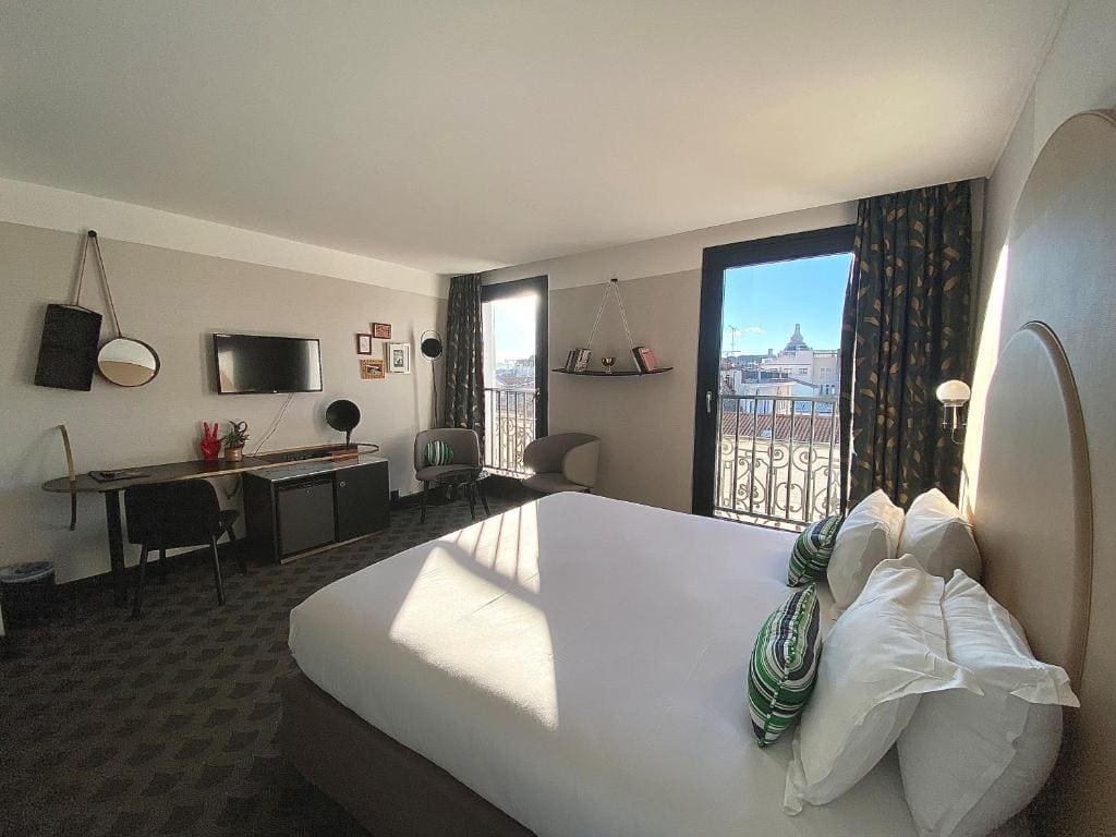 Superior Double Room room - Image 2