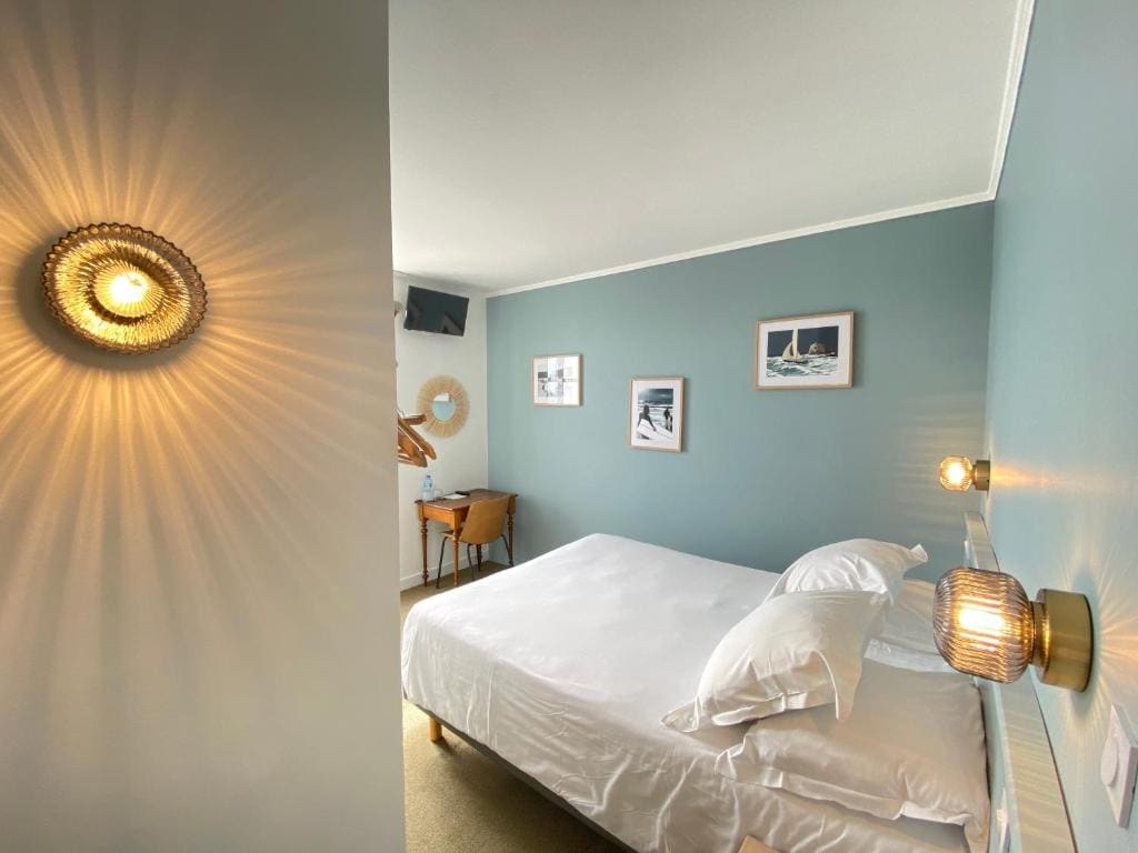 Standard Double Room room - Image 2