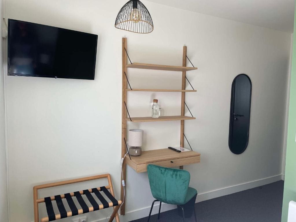 Budget Single Room room - Image 2