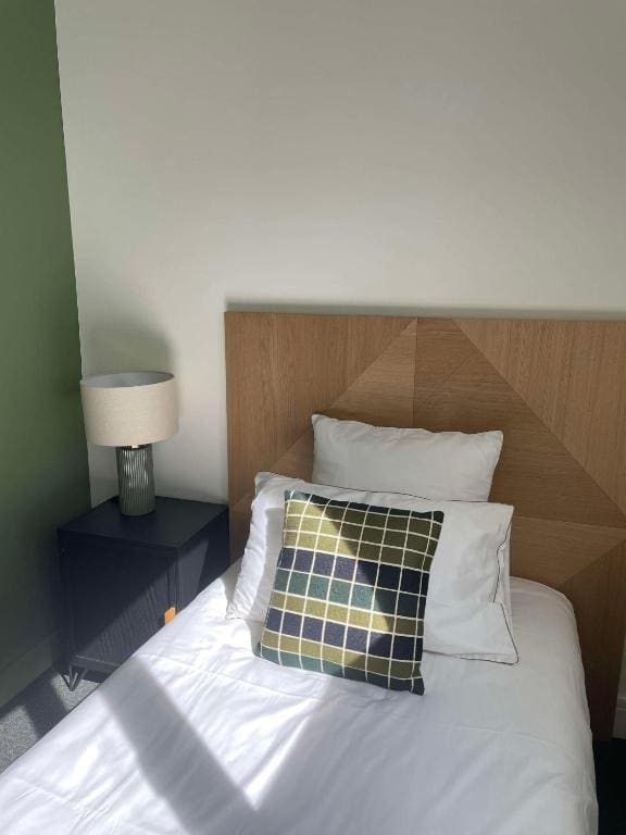 Budget Single Room room - Image 1