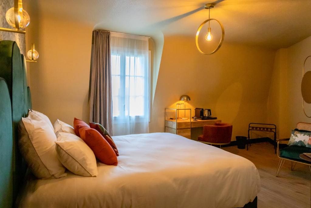 Suite room - Image 1