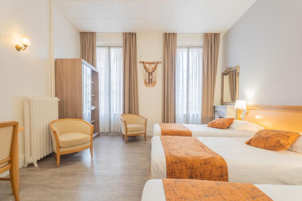 Comfort Triple Room room - Image 1